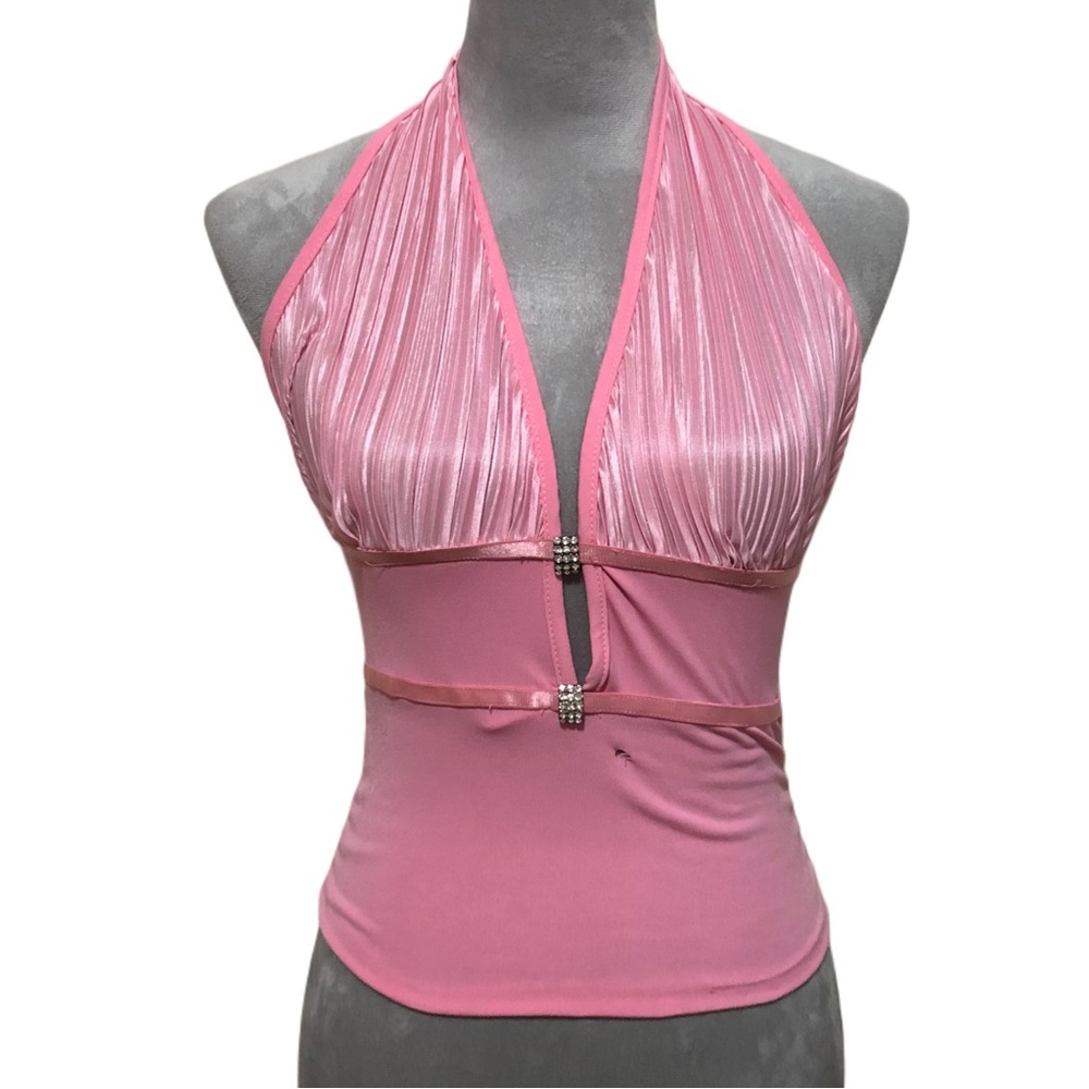 Chic Pink Halter Crop Top